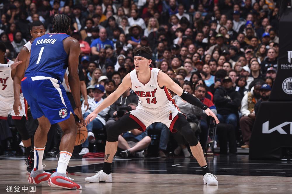 以一种戏剧 以一种戏剧