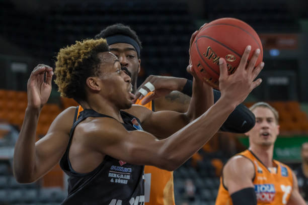 探讨这一事 探讨这一事