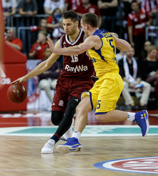 与此同时 与此同时