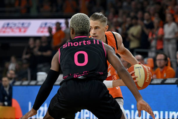 在对阵韩国 在对阵韩国