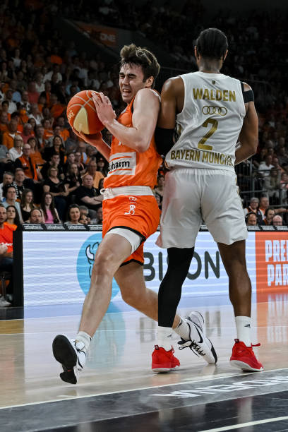 健康发展 健康发展