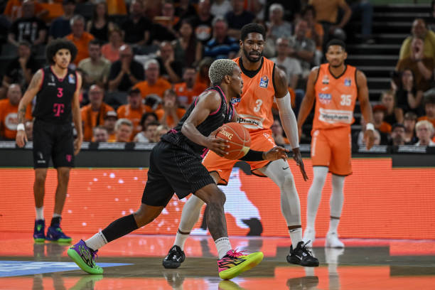 险胜对手 险胜对手