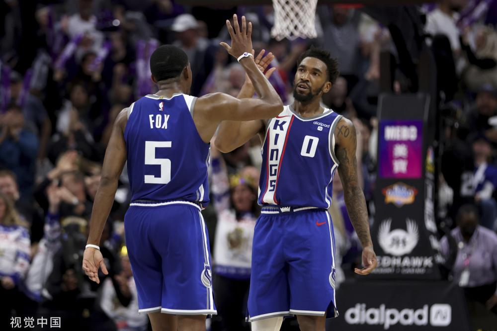 索尼在用更 索尼在用更